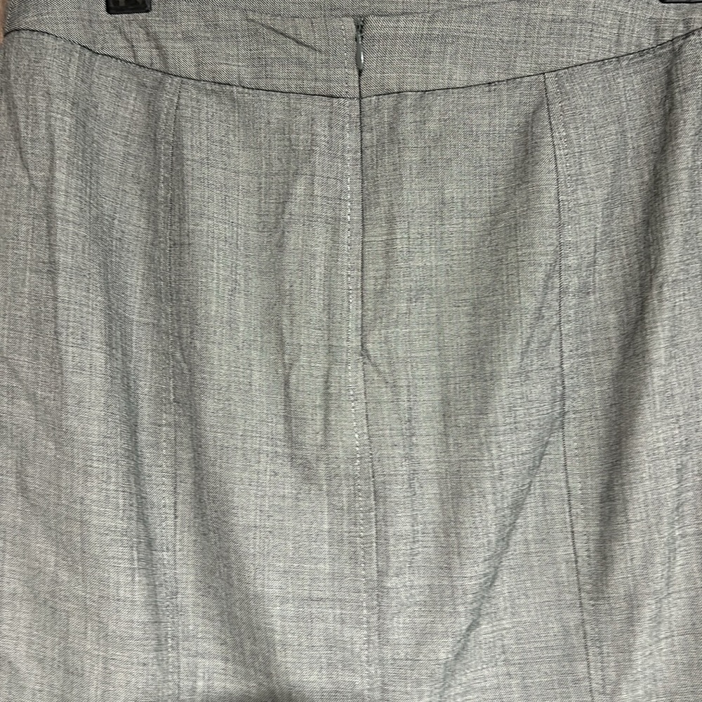 Banana Republic lined womens skirt size 4 - Picture 2 of 2